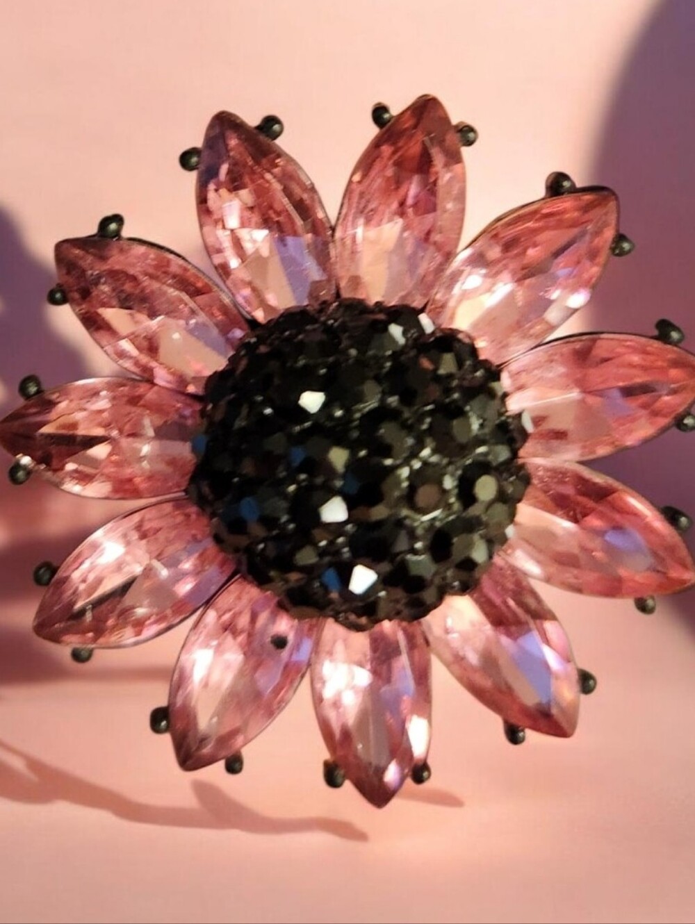 Pink Crystal Flower Statement Ring - Unbranded■ Read Below ■ Euc